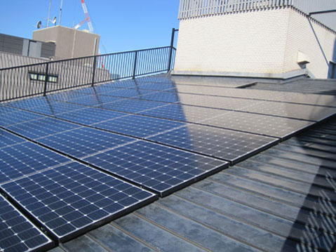 マンション屋上への太陽光発電パネル設置工事